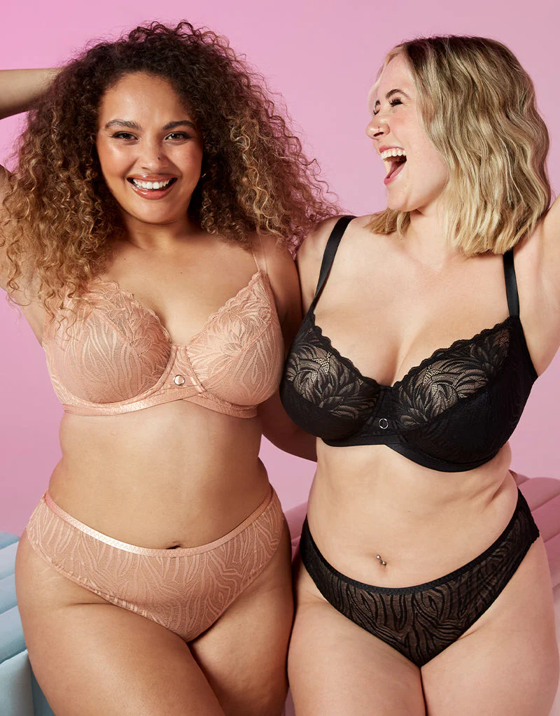 Curvy Kate Lace Daze Balcony Bra Black - Image 9