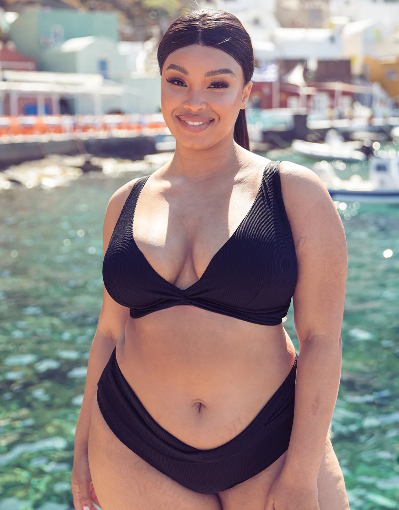 Curvy Kate Twist and Shout Non Wired Triangle Bikini Top Black - Image 2