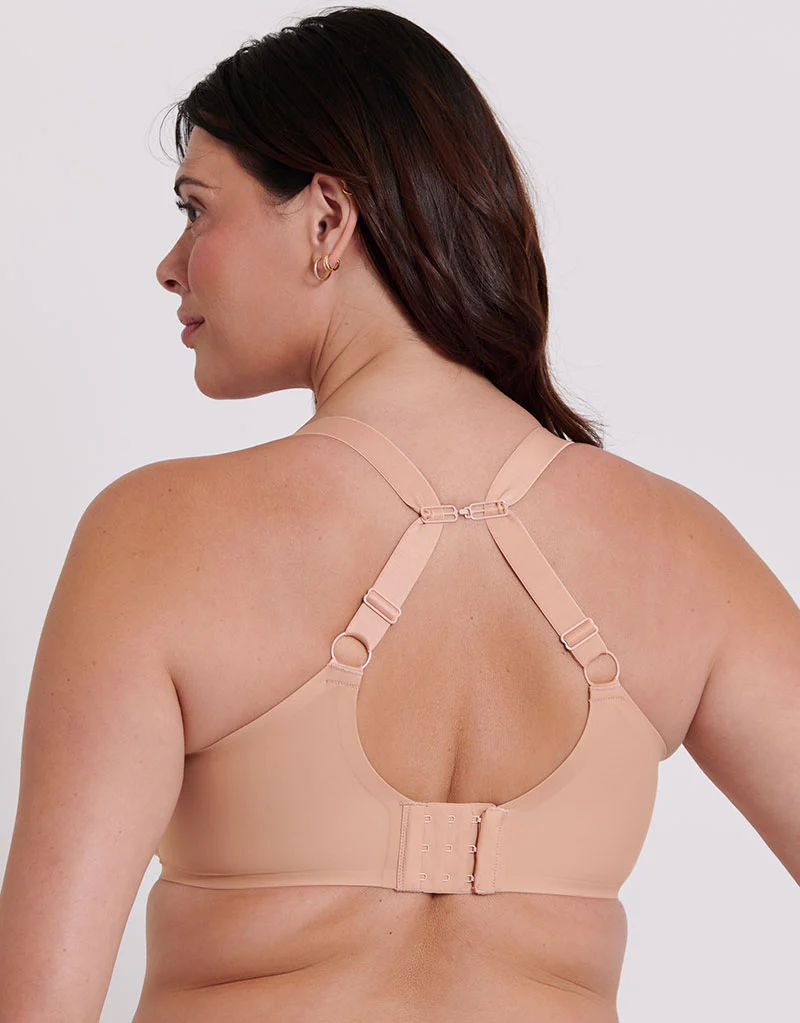 Flirtelle Spacer T-Shirt Plunge Bra Latte - Image 5