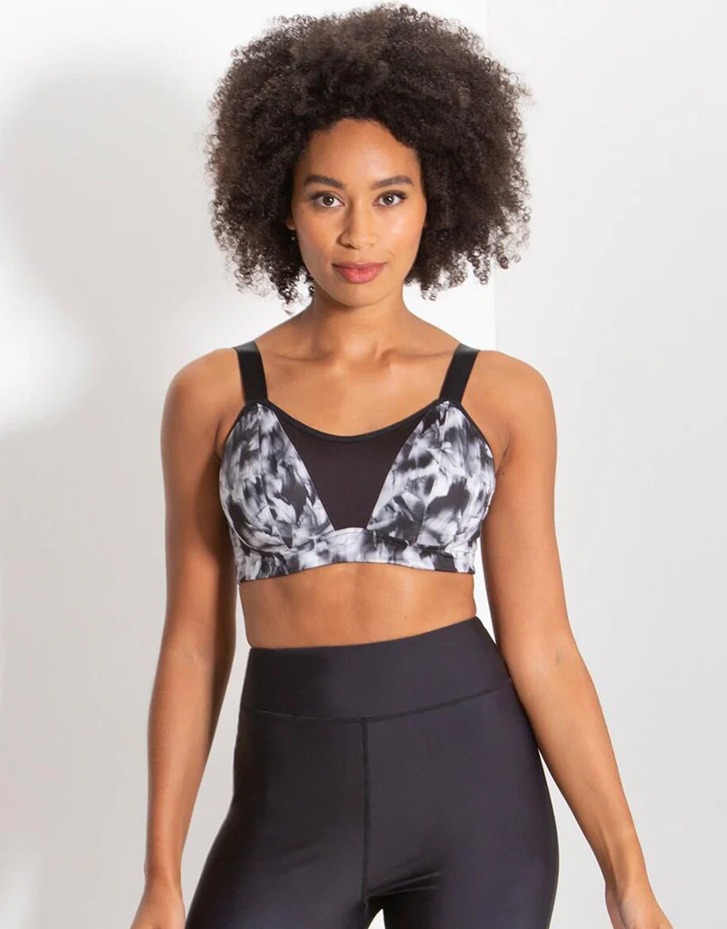 Pour Moi Energy Empower Lightly Padded Convertible Sports Bra Mono - Image 7