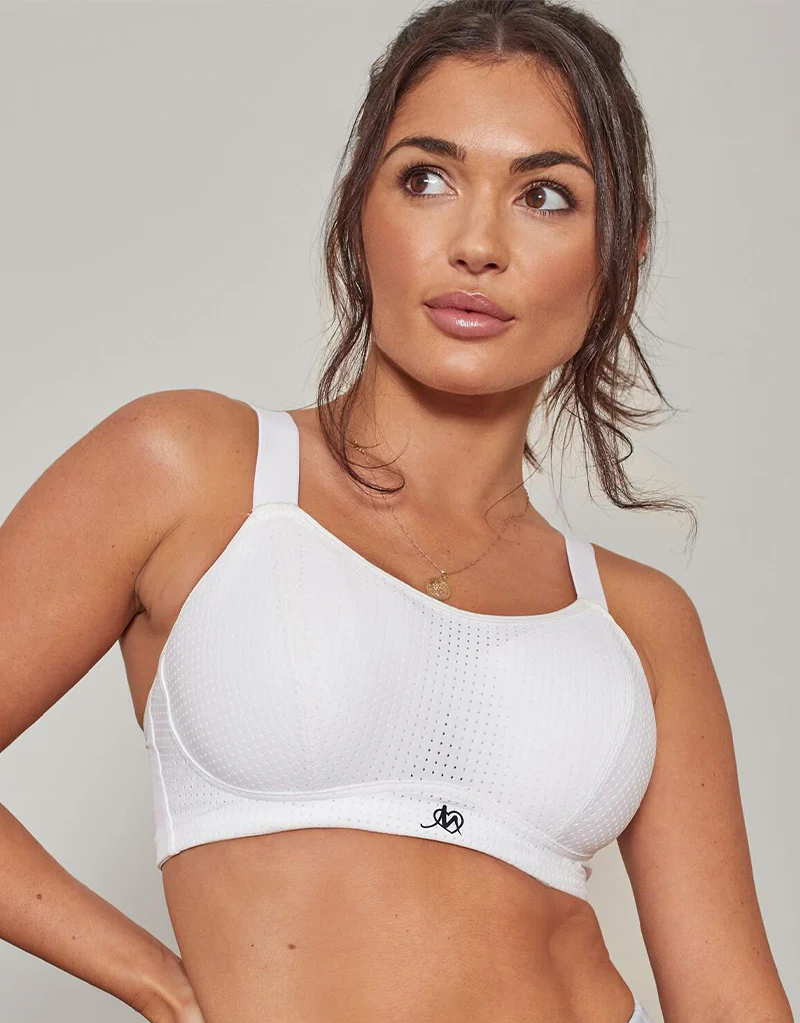 Pour Moi Energy Empower Lightly Padded Convertible Sports Bra White - Image 3