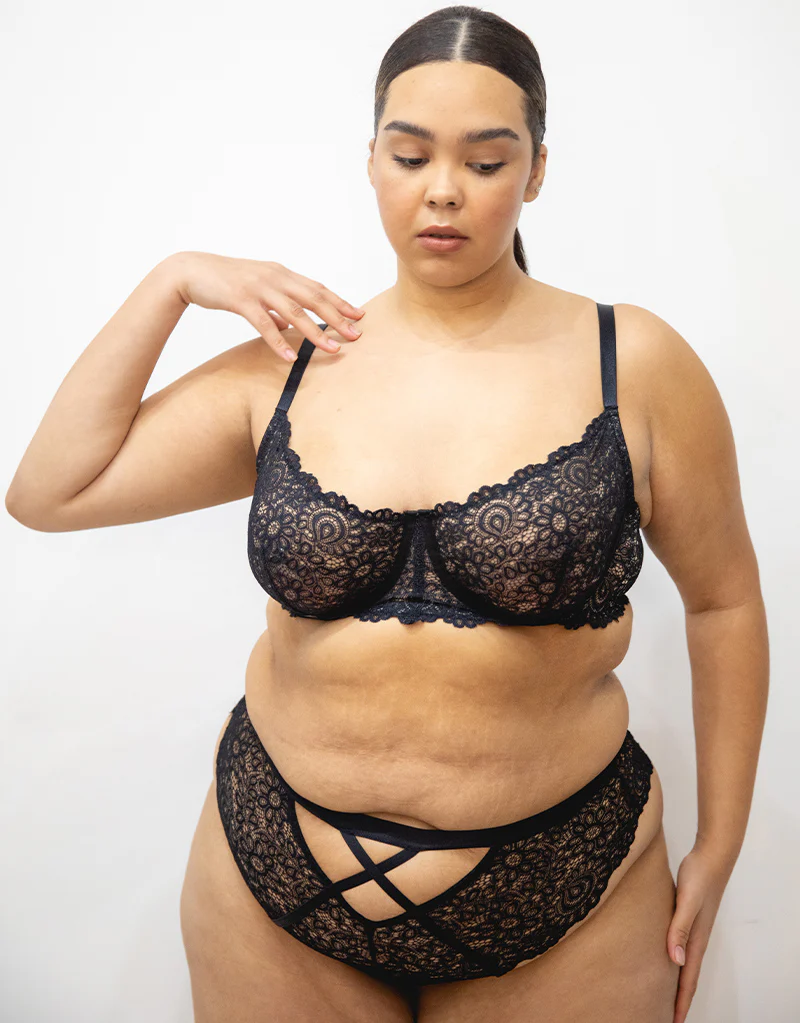 We Are We Wear Victoria Heroic Lace Balconette Bra Black - Image 8